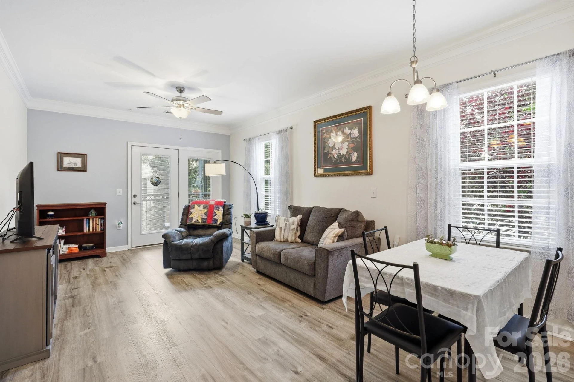 528 Appeldoorn Circle - Photo 2