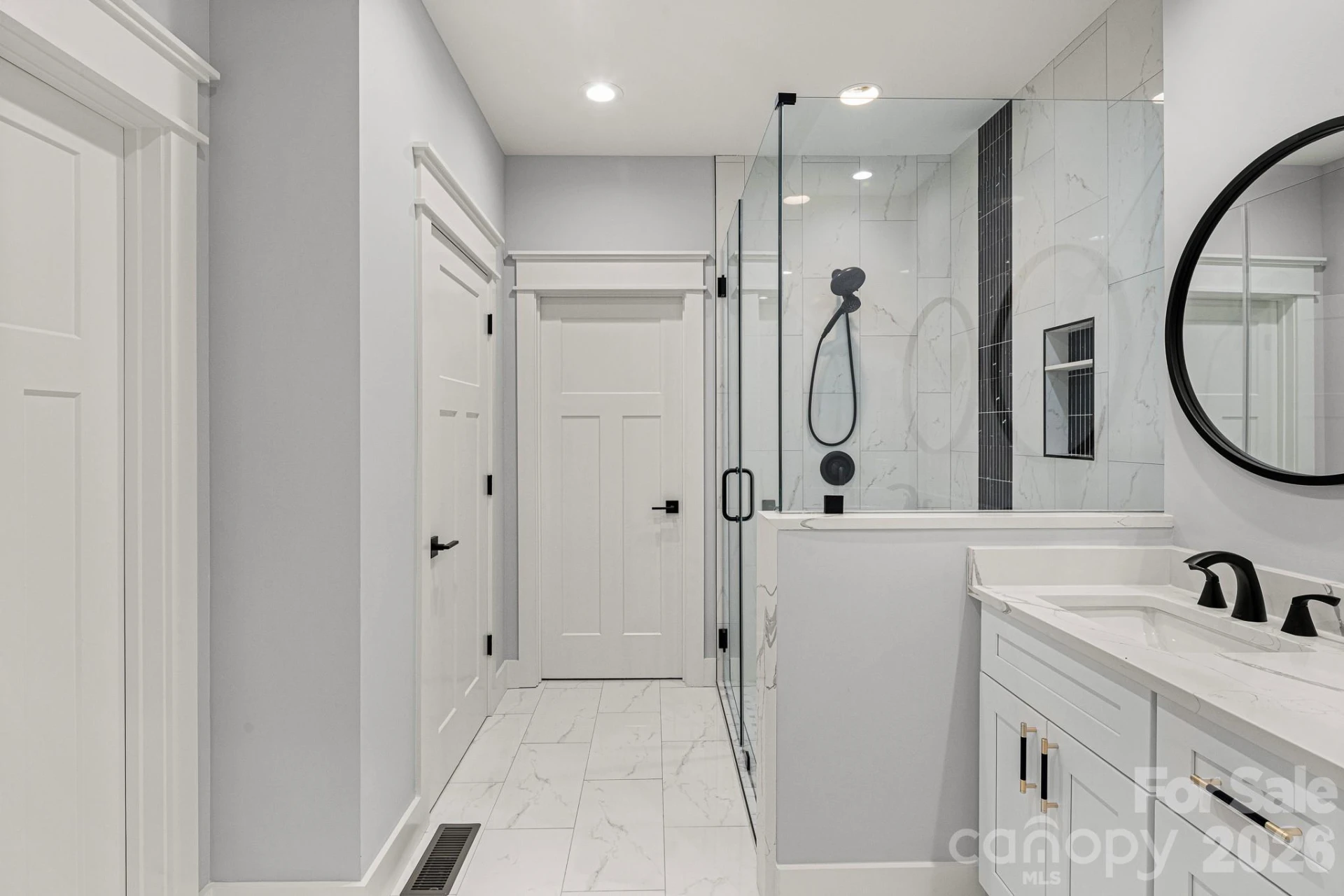 18 Winterhawk Drive - Photo 20