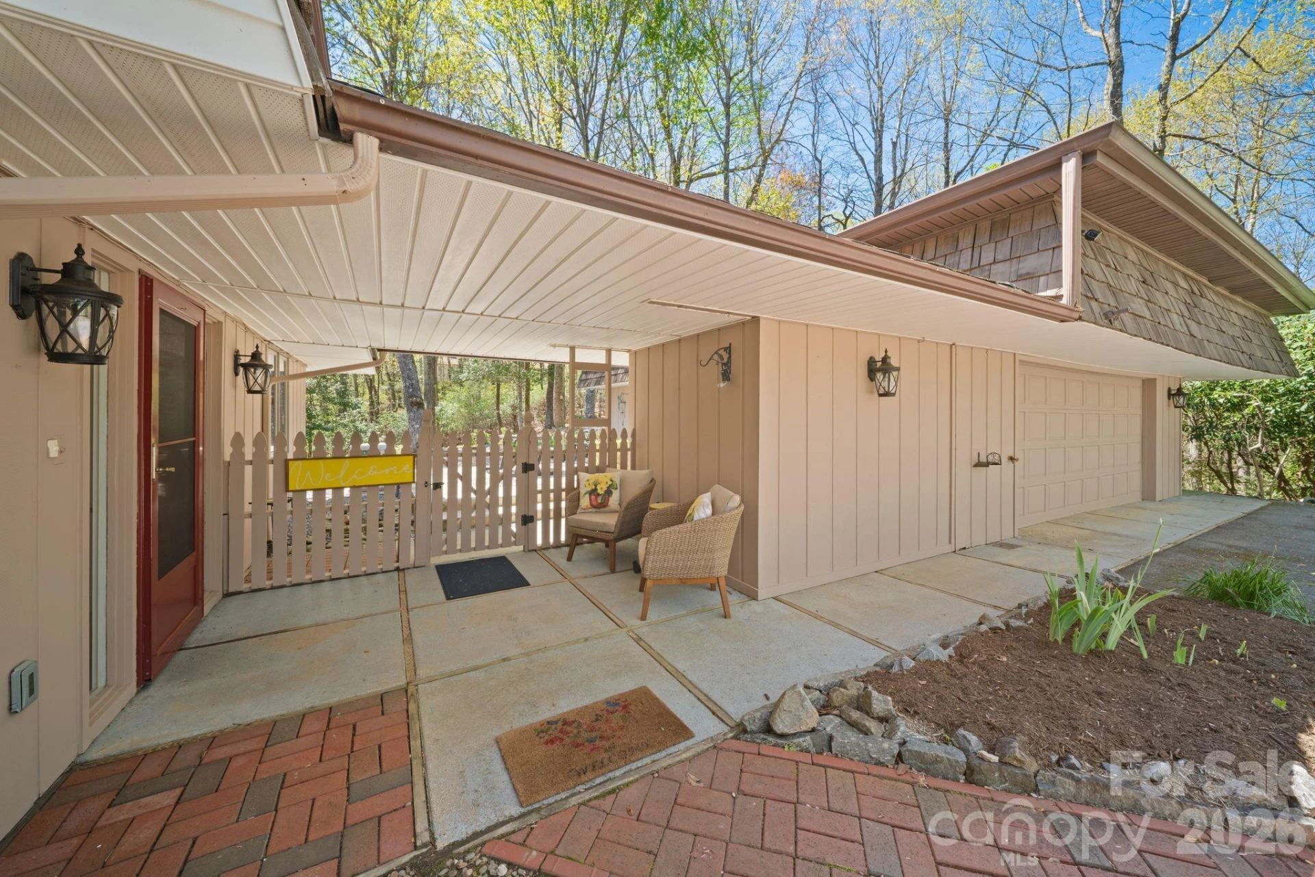 363 S Sequoyah Lane - Photo 4