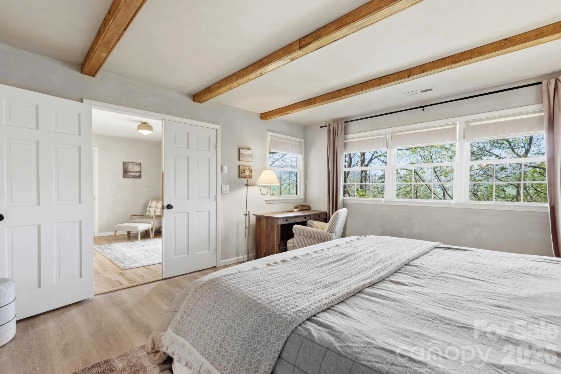 821 Summit Drive - Photo 19