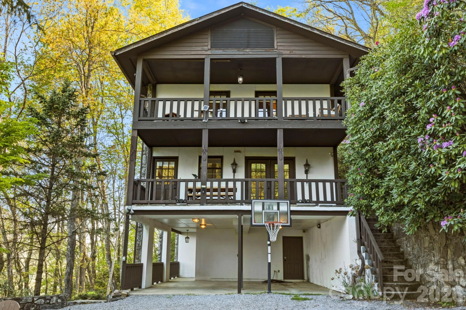 821 Summit Drive - Photo 36