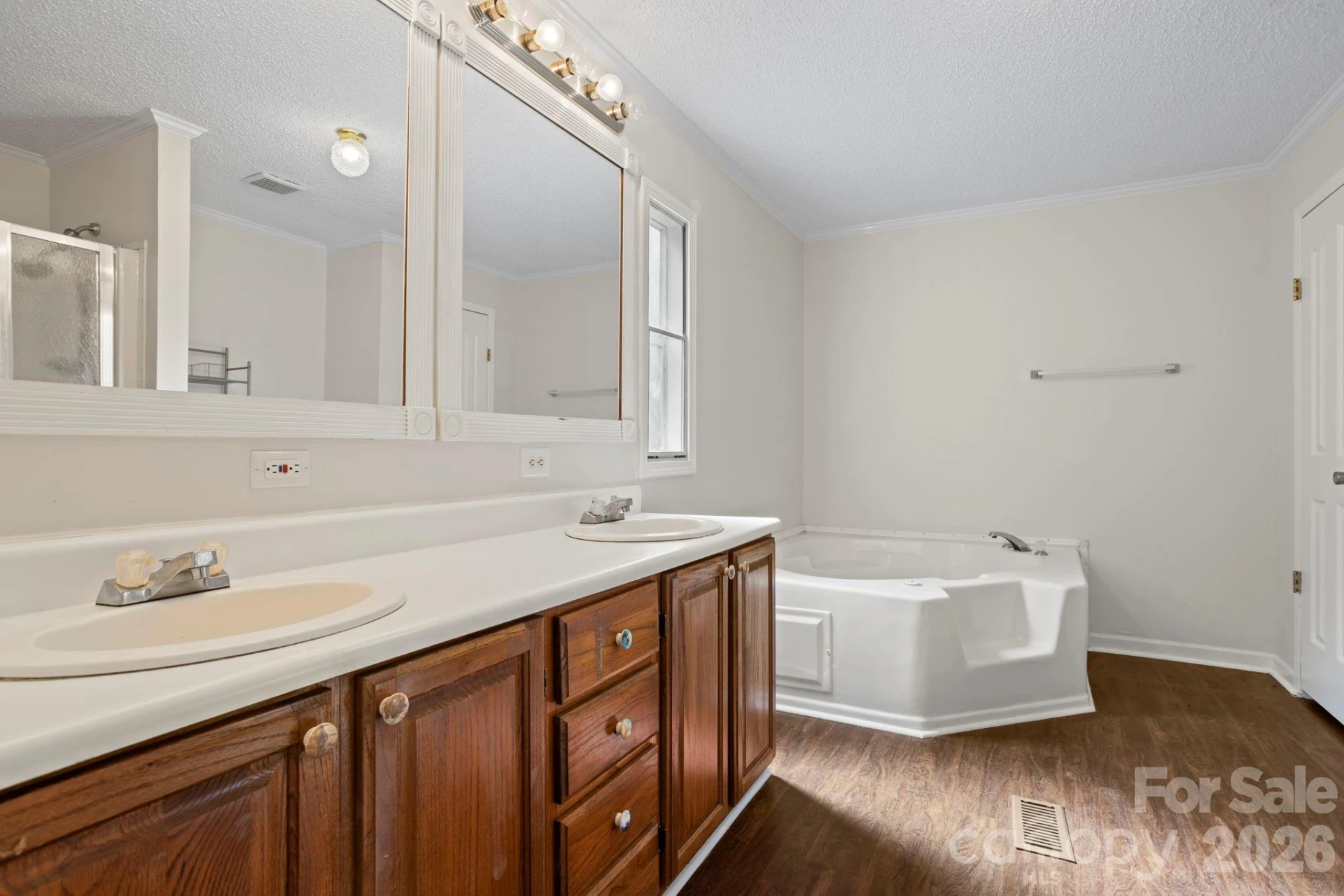 1896 E Green Creek Drive - Photo 13