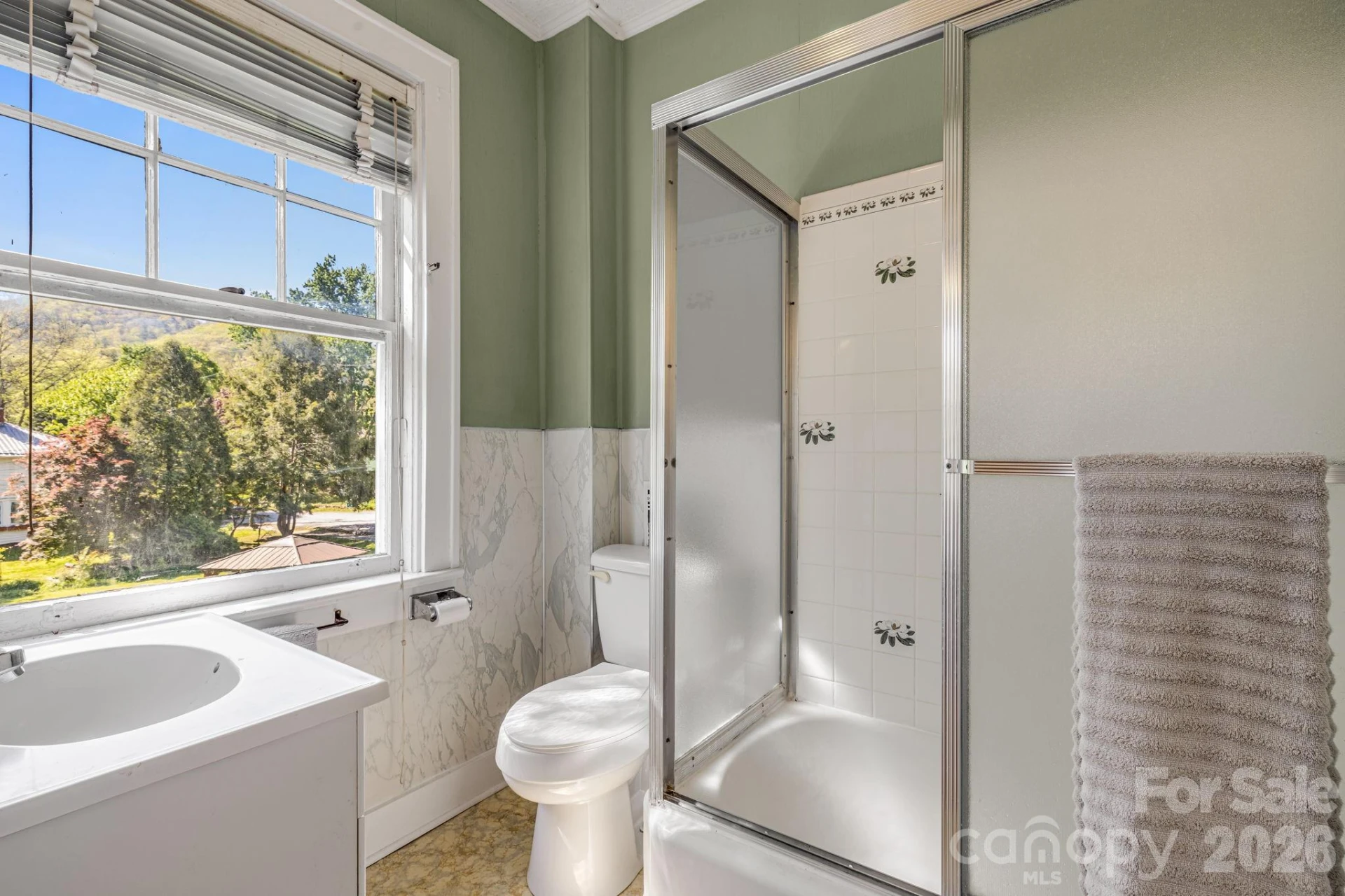 29 Walnut Street - Photo 28