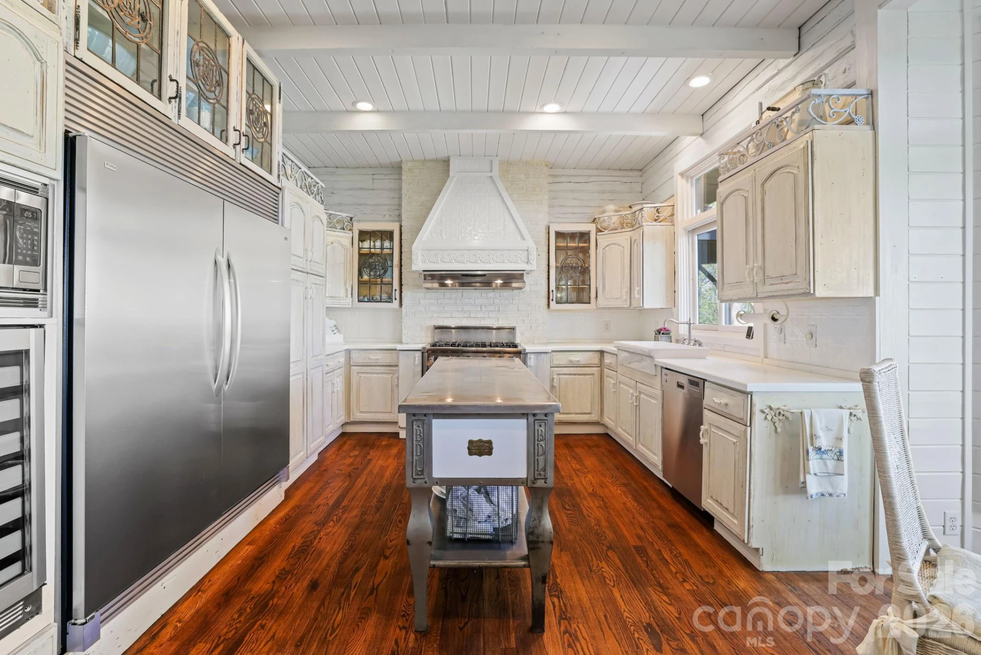 1052 Toxaway Drive - Photo 13