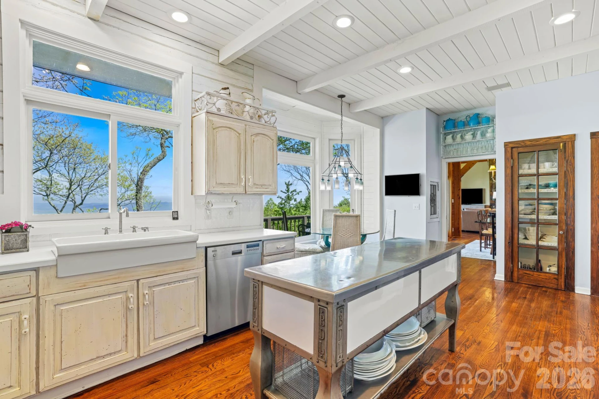 1052 Toxaway Drive - Photo 14