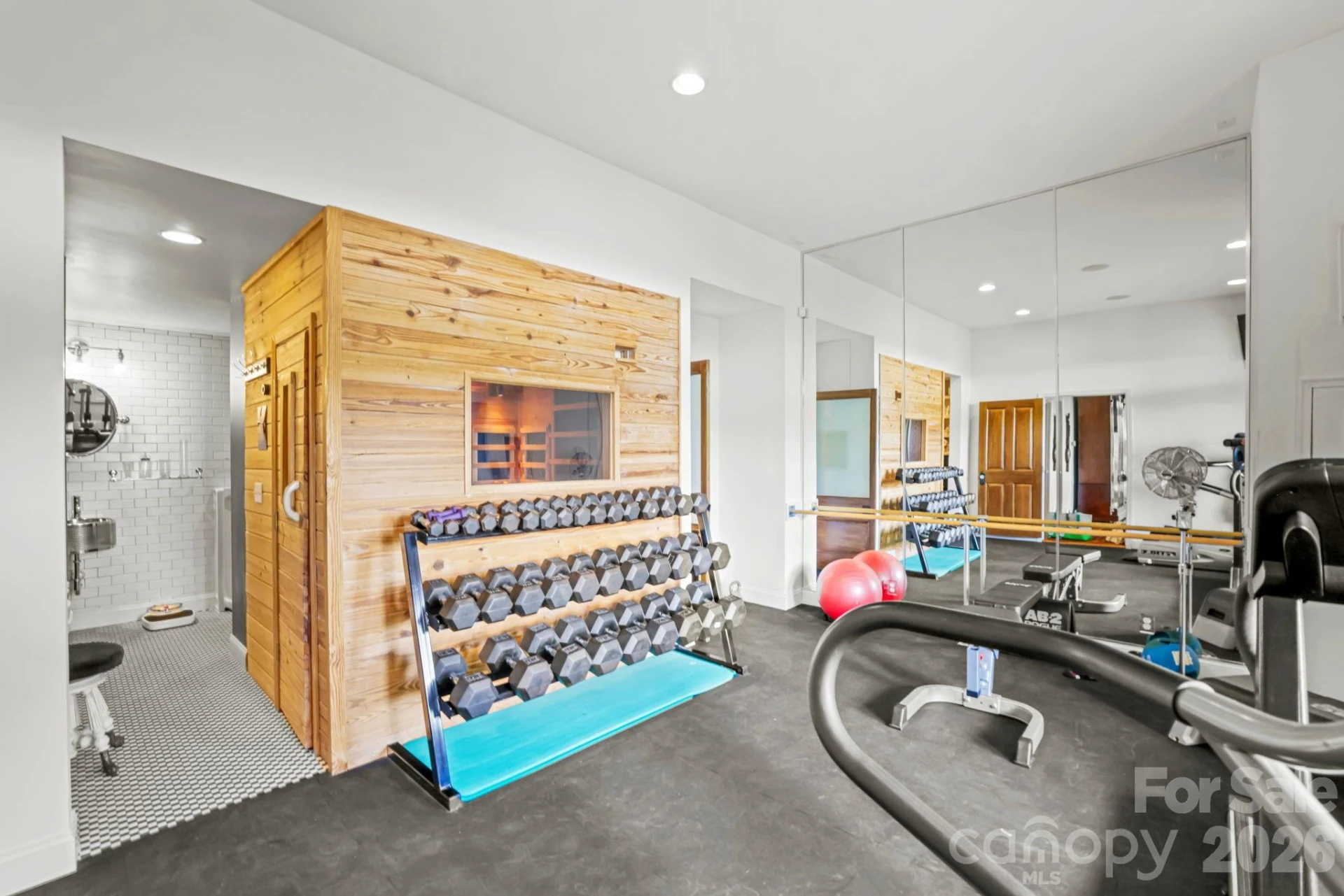 1052 Toxaway Drive - Photo 33