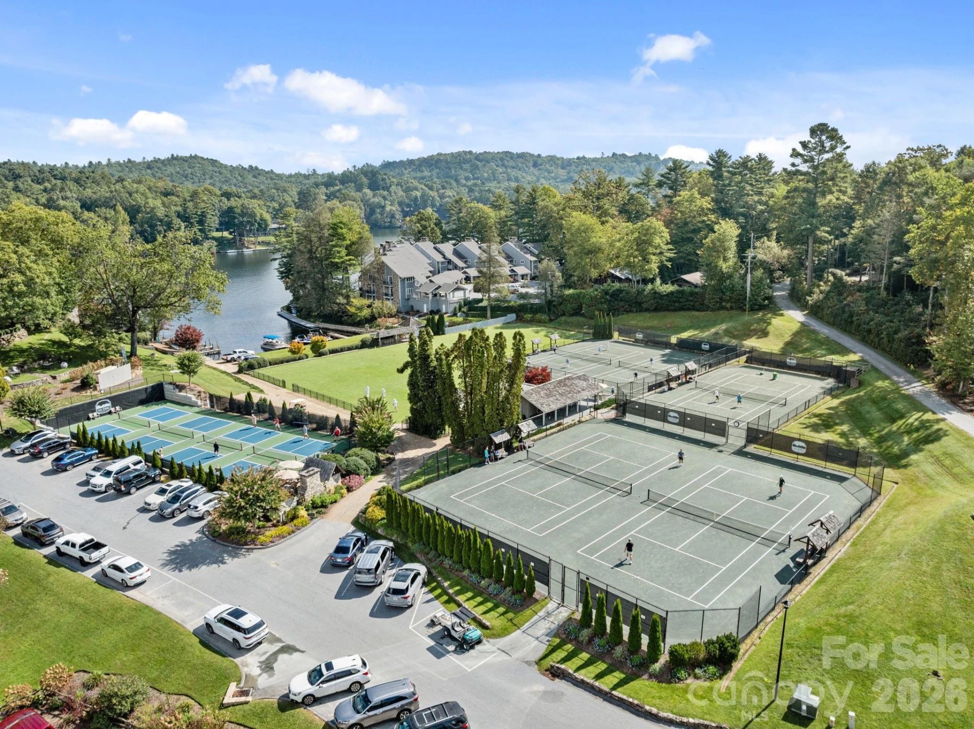 1052 Toxaway Drive - Photo 44
