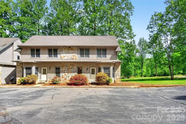 307 Blue Ridge Drive S