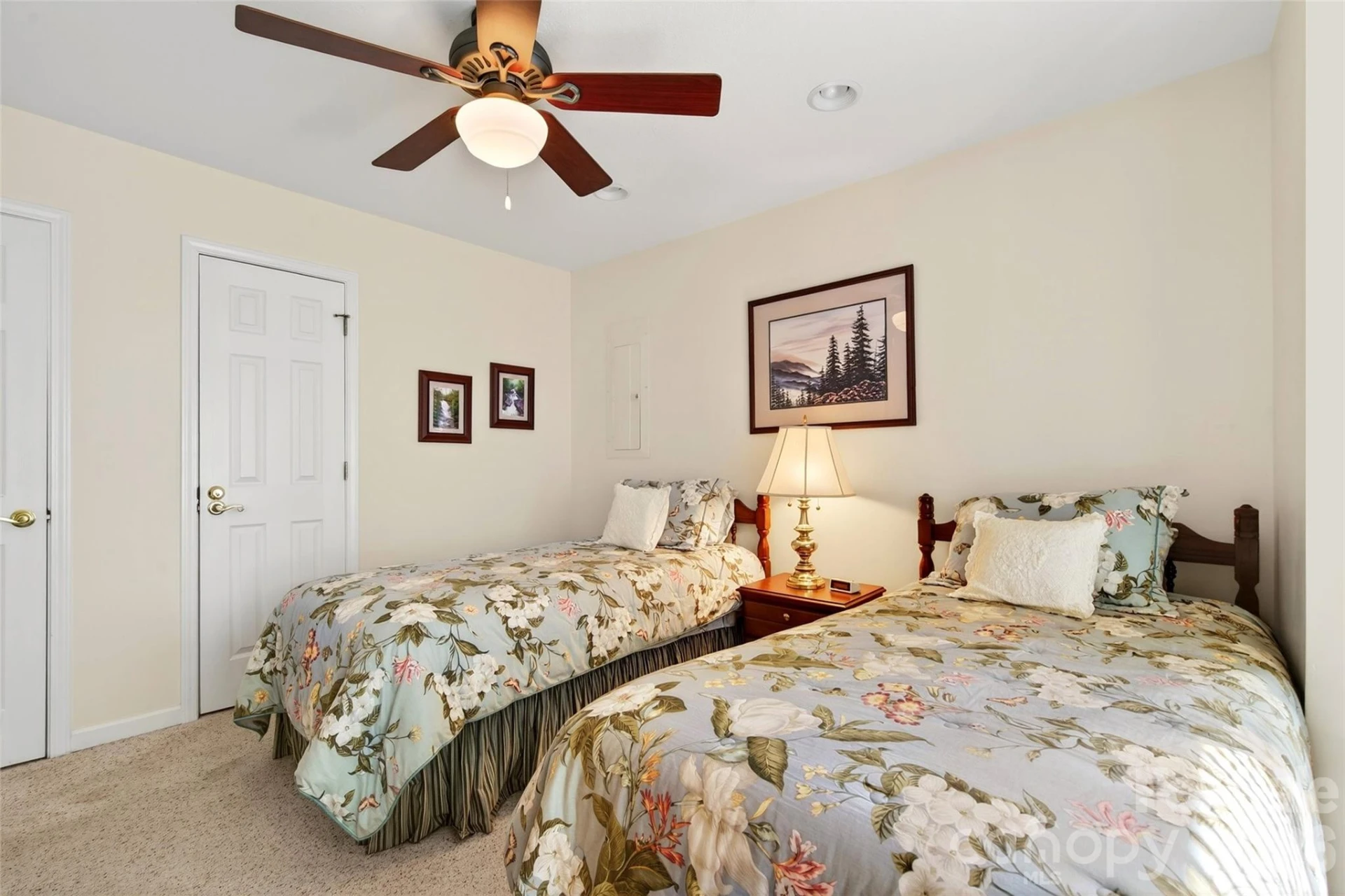 307 Blue Ridge Drive S #4 - Photo 15