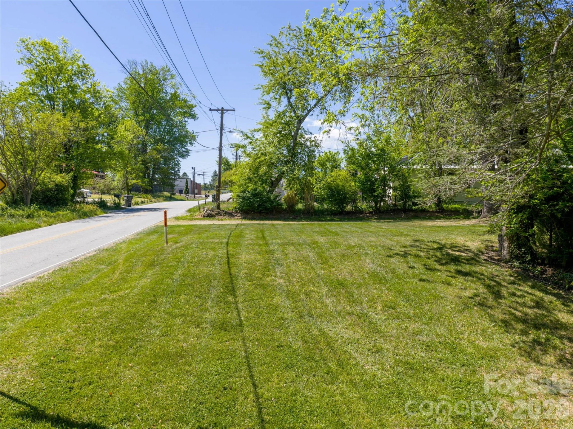 122 Glover Street - Photo 4