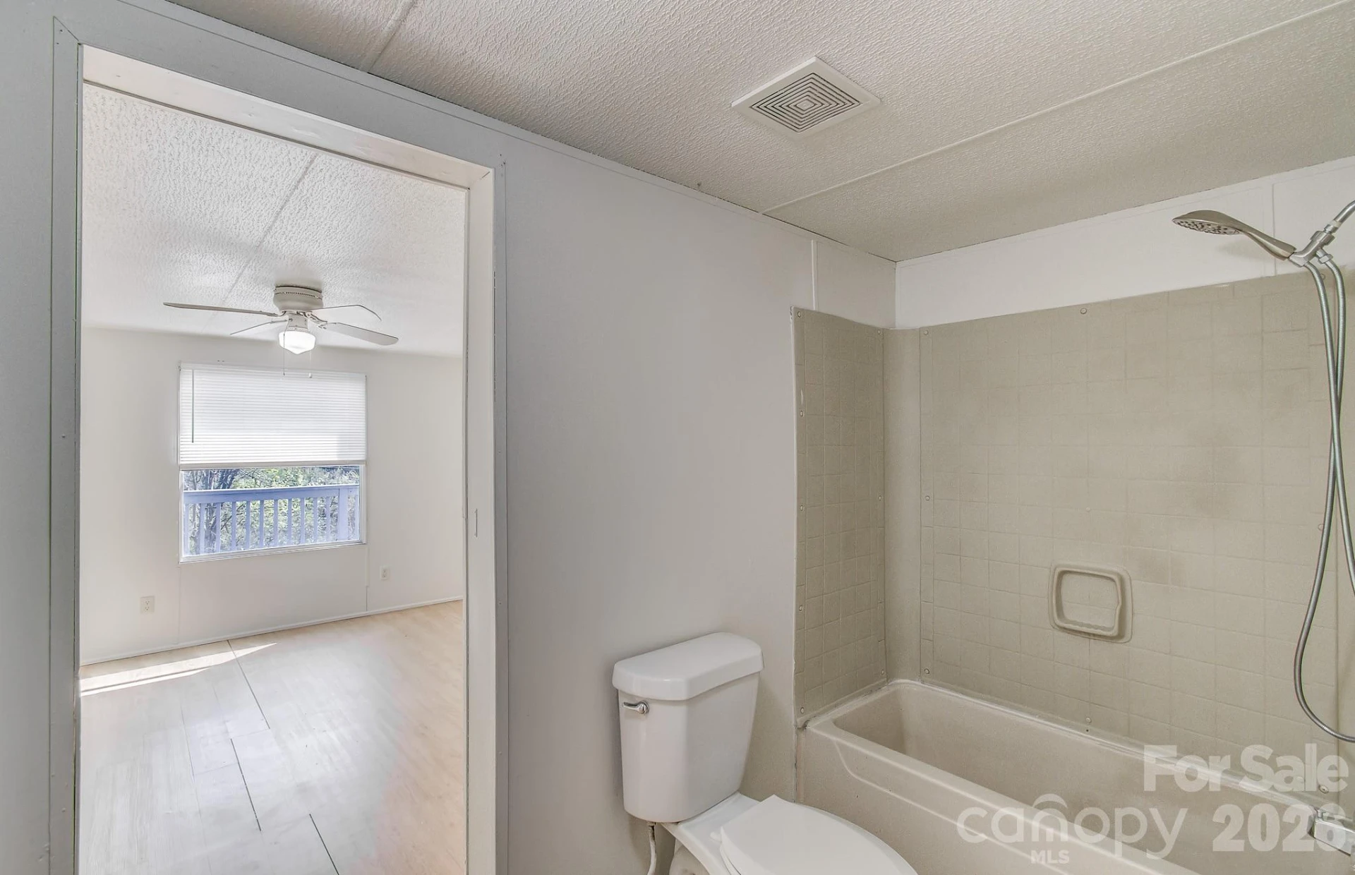 10 Lands End Drive - Photo 14
