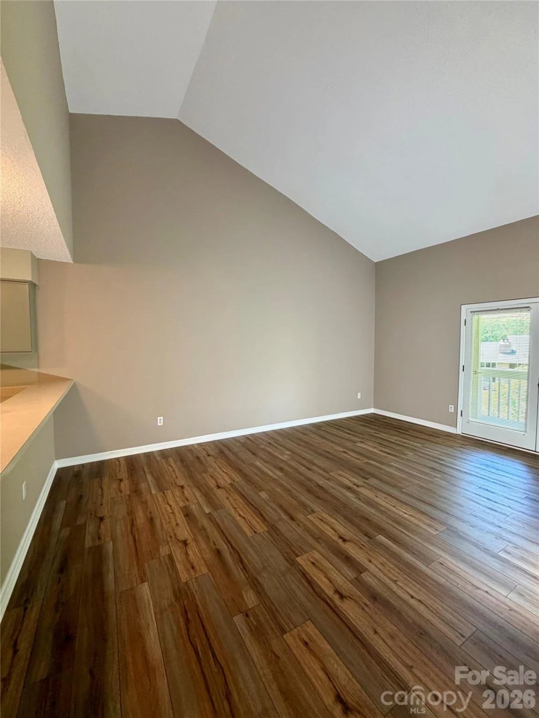 8 Creekside Lane - Photo 6