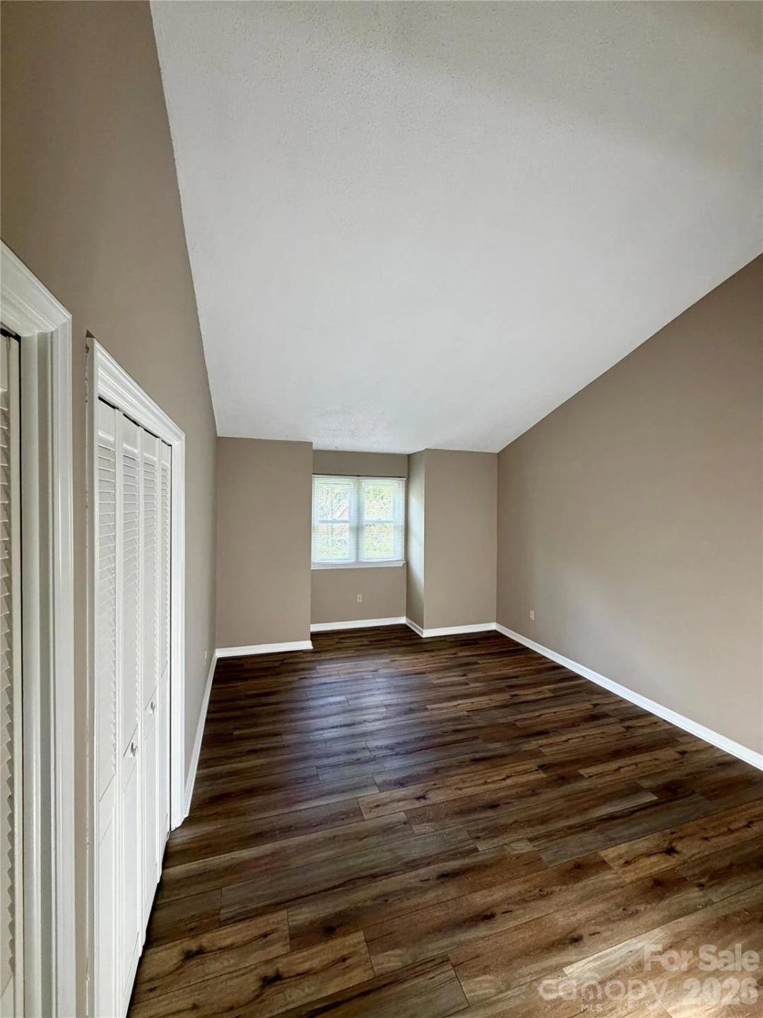 8 Creekside Lane - Photo 10