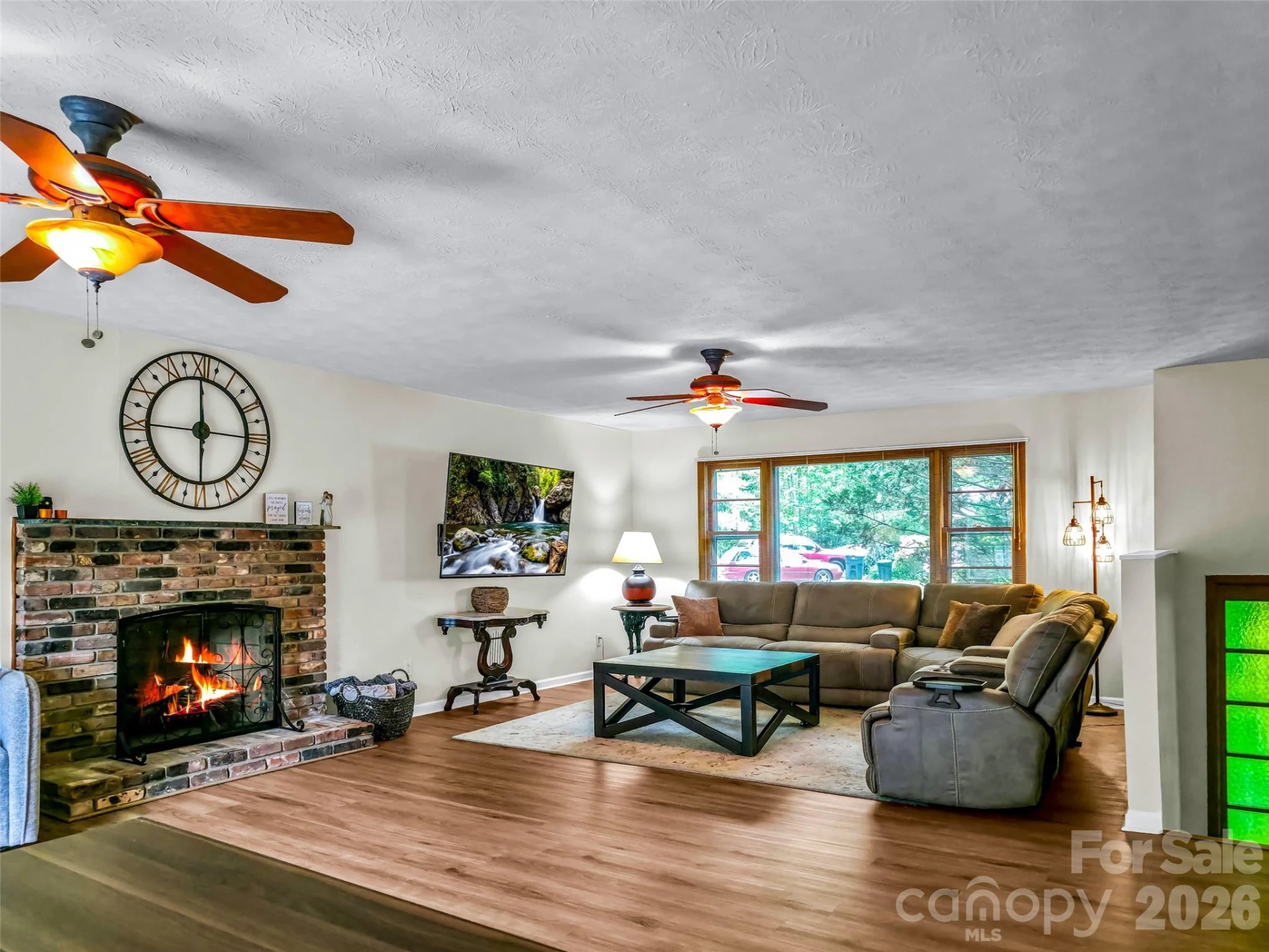122 W Sweetbriar Lane - Photo 16