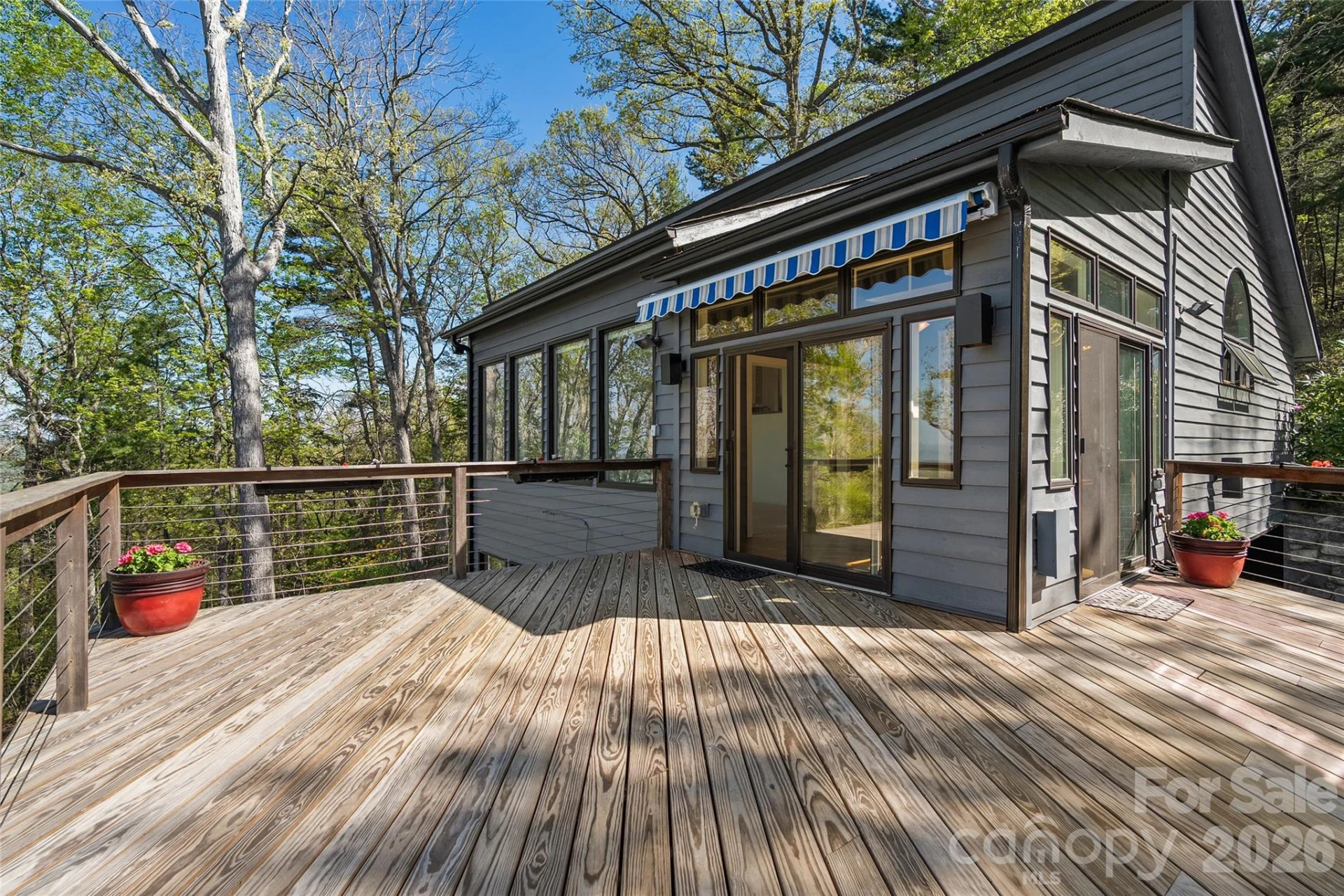 110 Crestwood Road - Photo 5