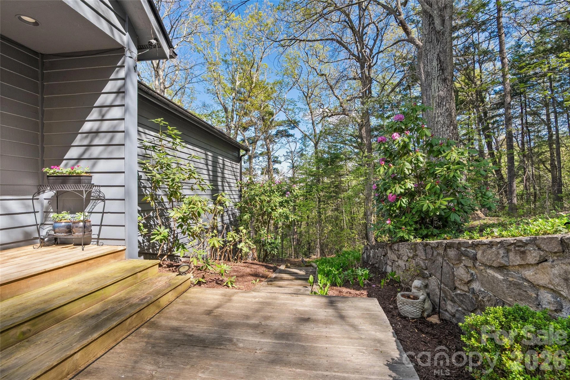 110 Crestwood Road - Photo 7