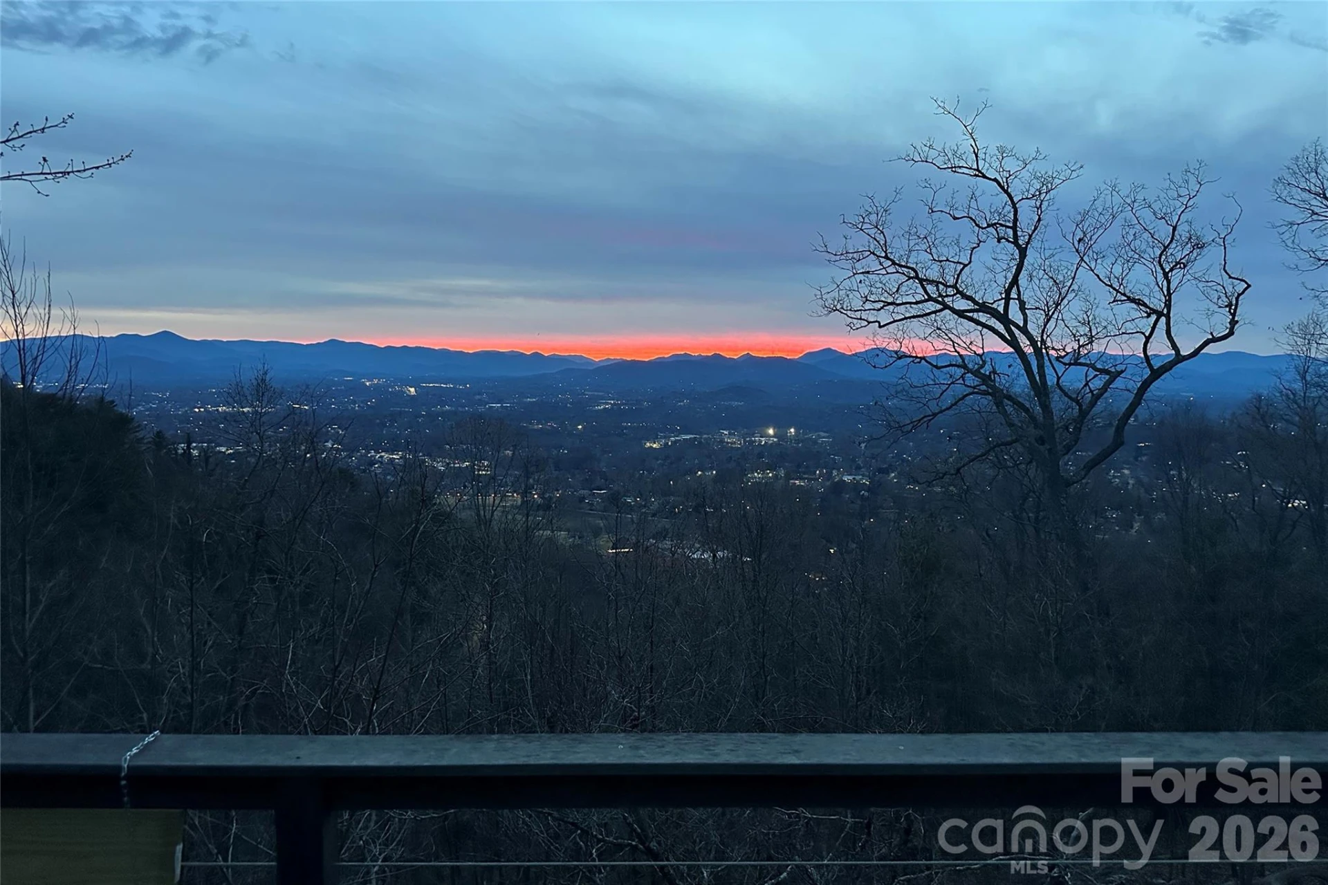 110 Crestwood Road - Photo 6