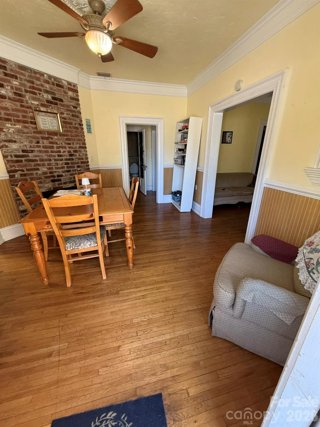 880 N Main Street - Photo 21