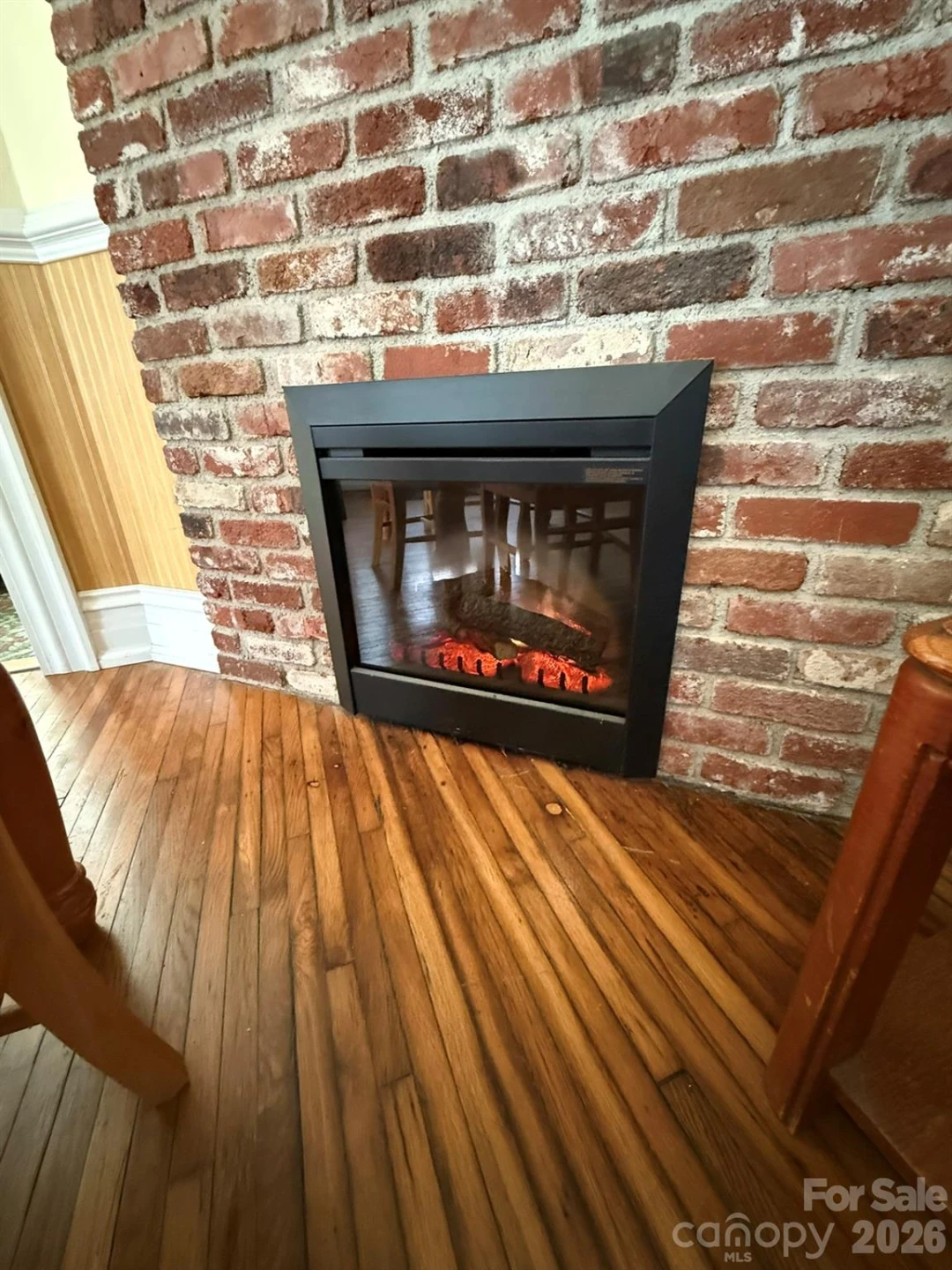 880 N Main Street - Photo 23