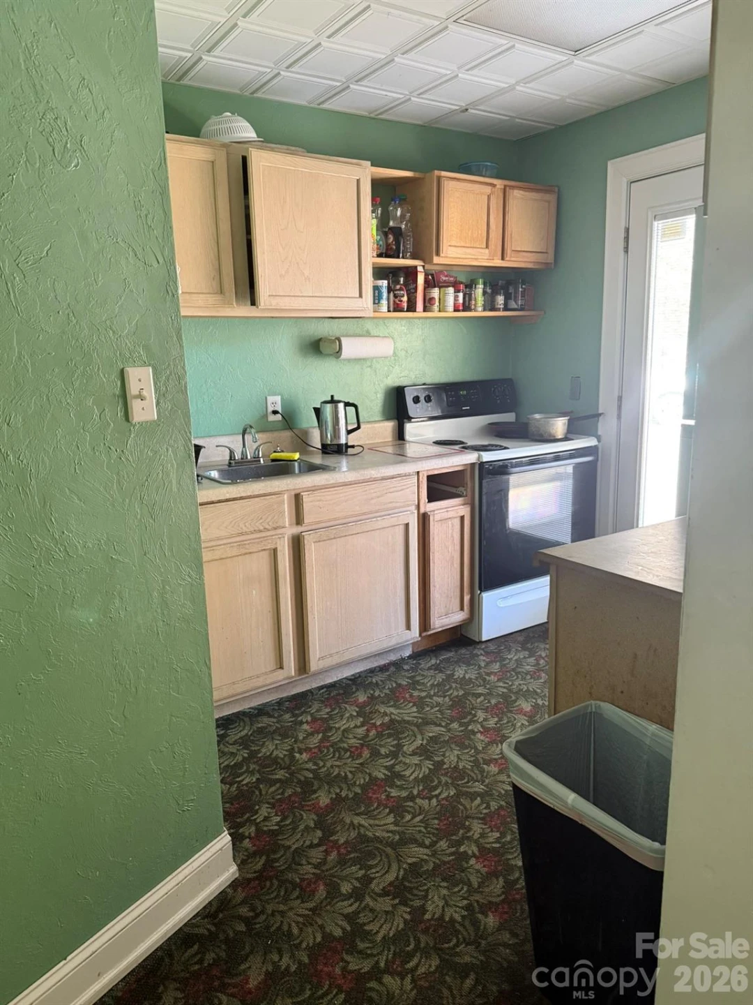 880 N Main Street - Photo 32