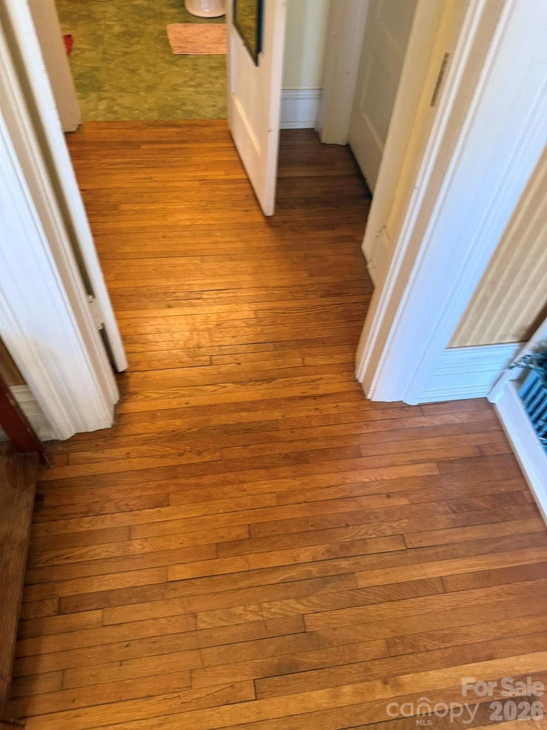 880 N Main Street - Photo 41