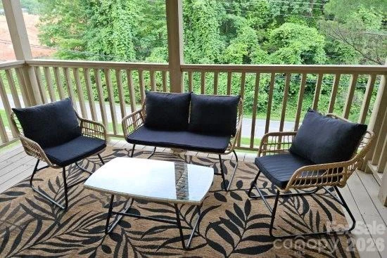 160 Whitney Boulevard #4 - Photo 2