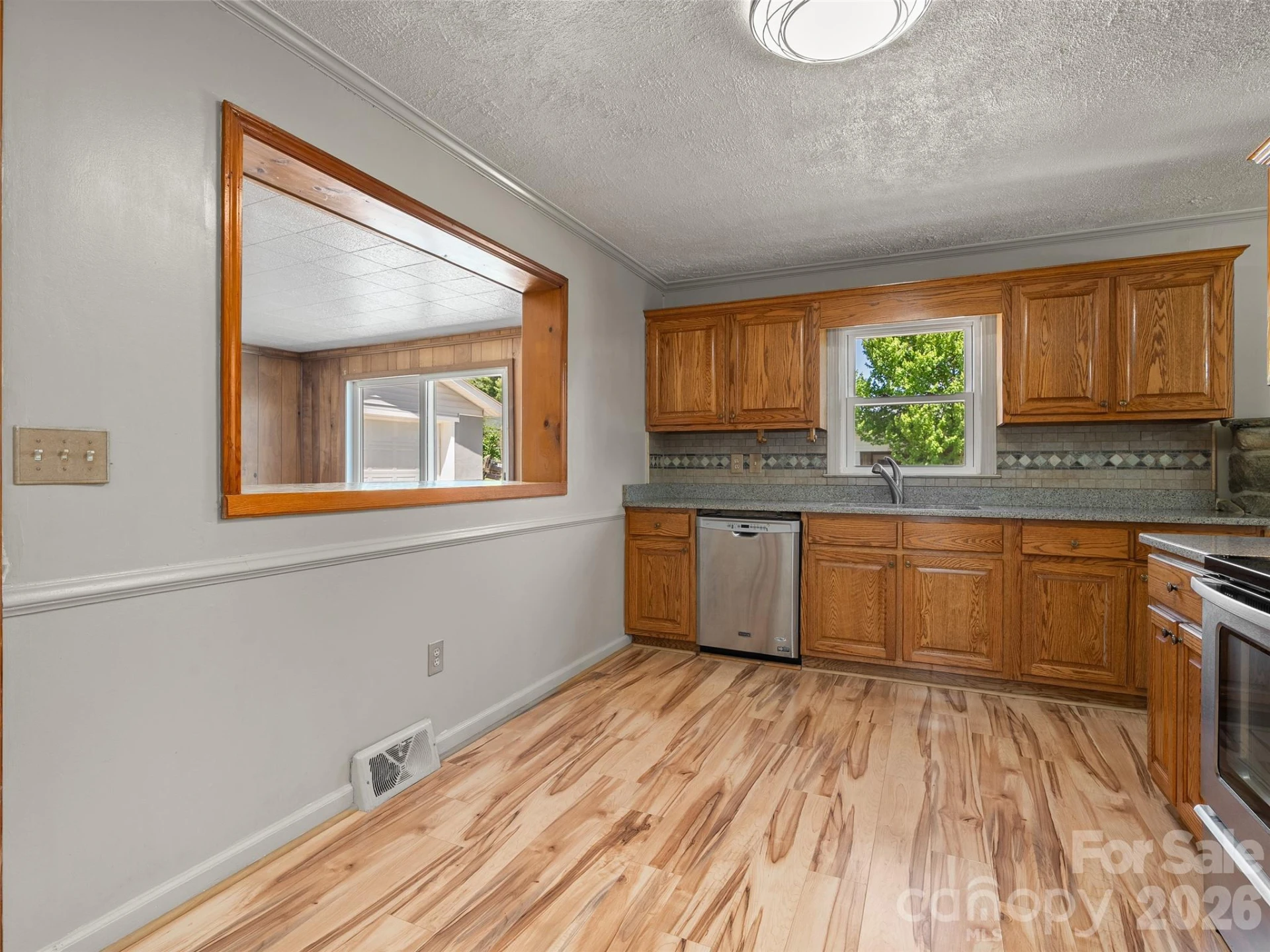 17 W Farley Street - Photo 10