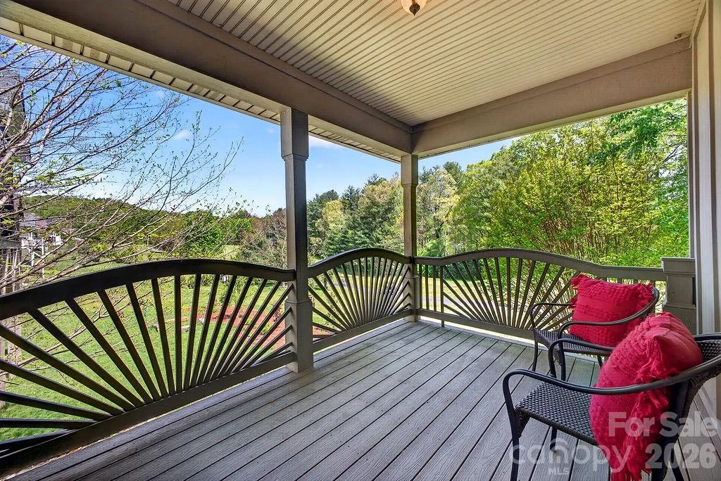 24 Triple Fairways Drive - Photo 16