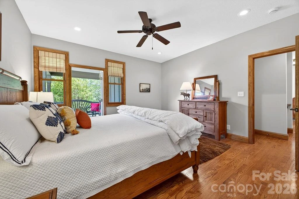 24 Triple Fairways Drive - Photo 17