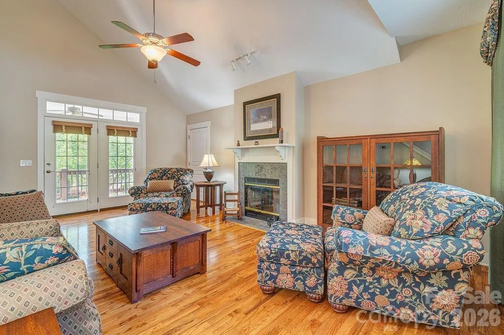 4 Olde Cottage Lane - Photo 6