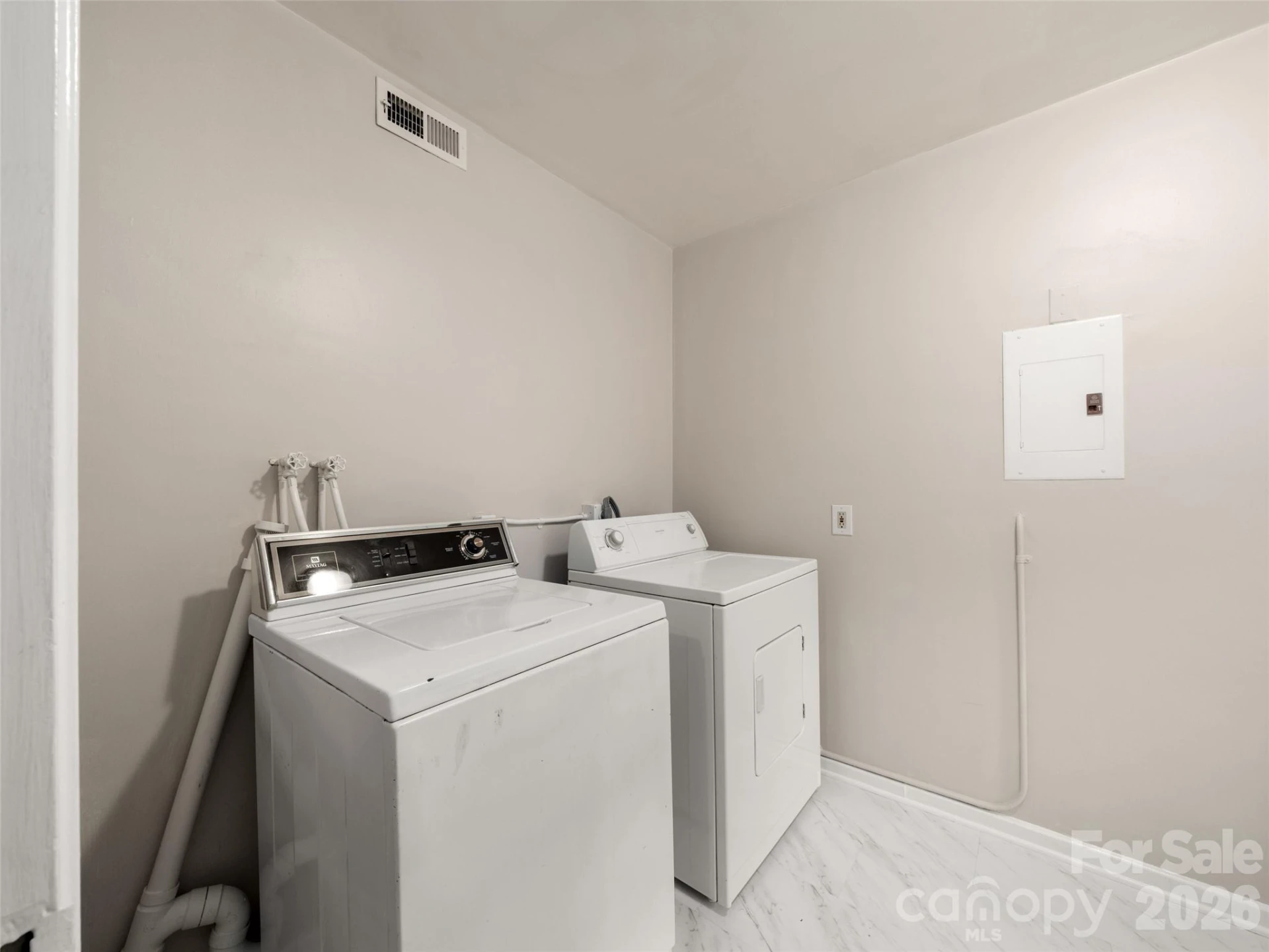 8 Units - 615 Biltmore Avenue - Photo 20
