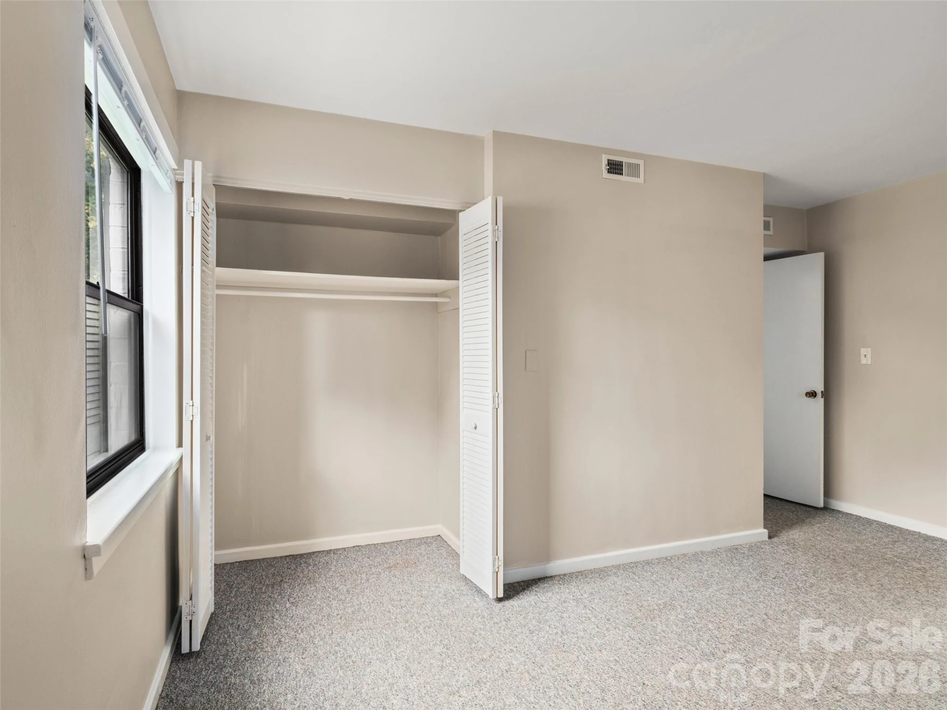 8 Units - 615 Biltmore Avenue - Photo 29