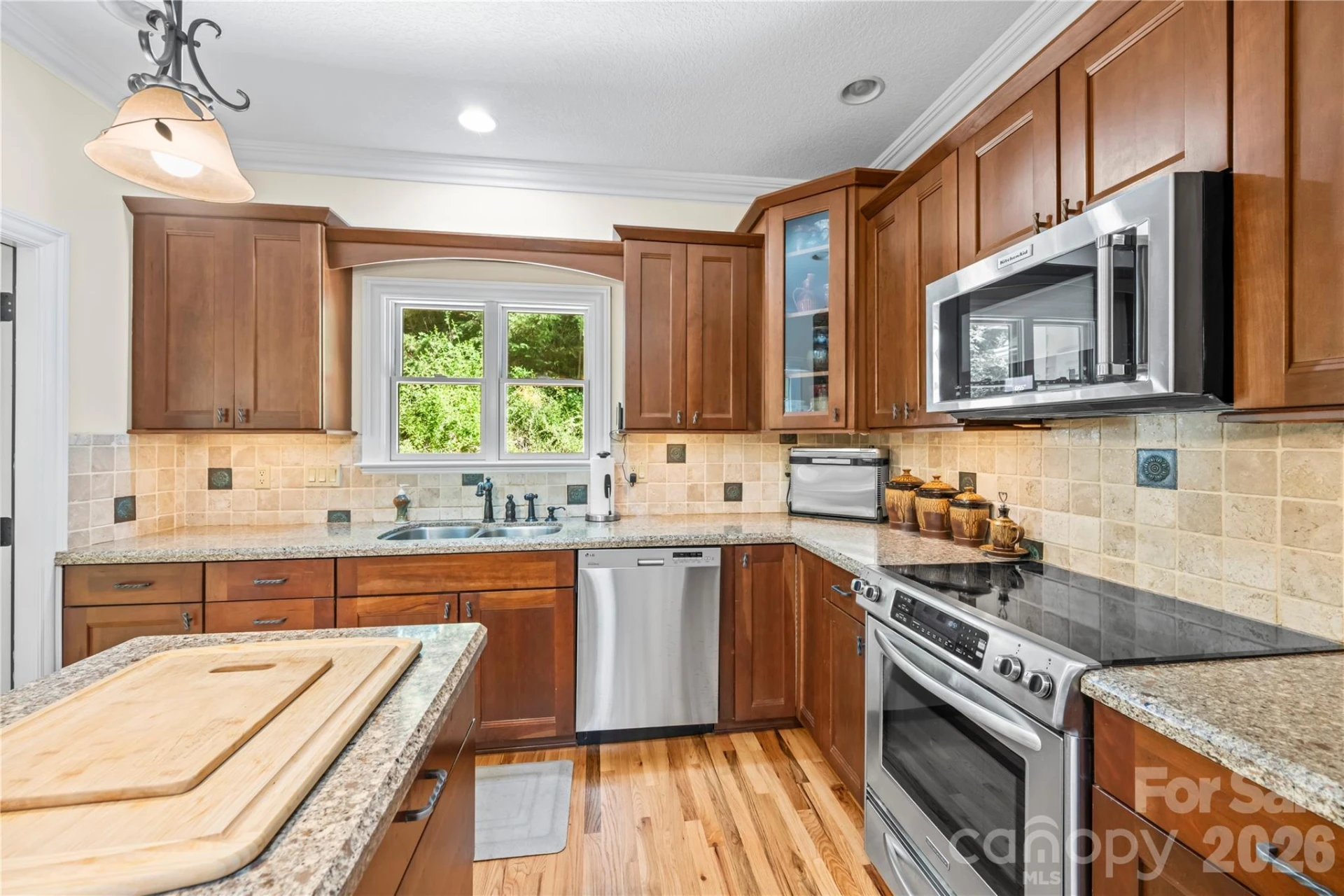 128 Churchill Downs Drive - Photo 12