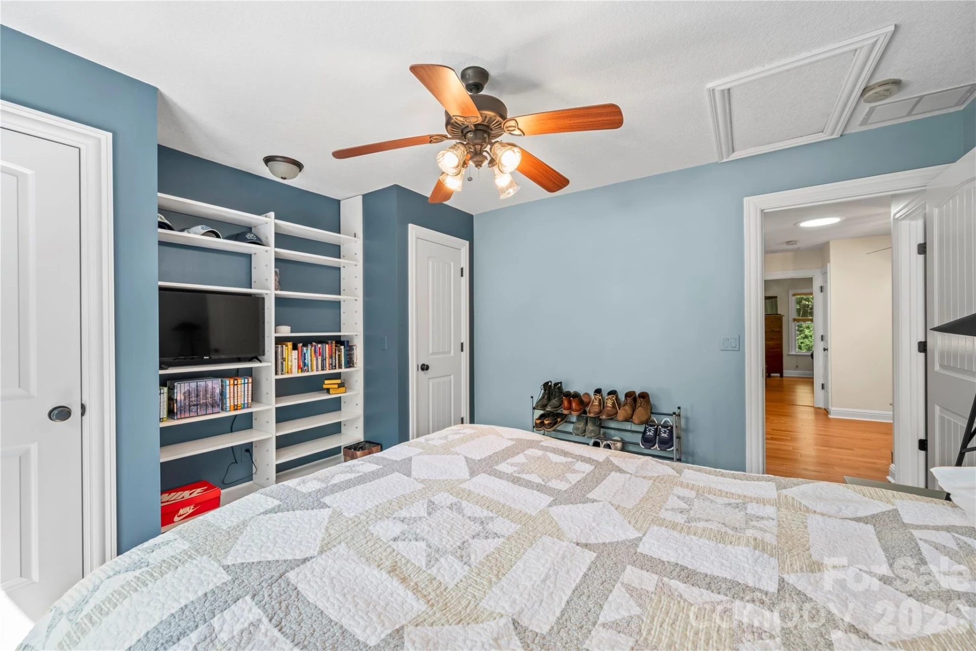 128 Churchill Downs Drive - Photo 26