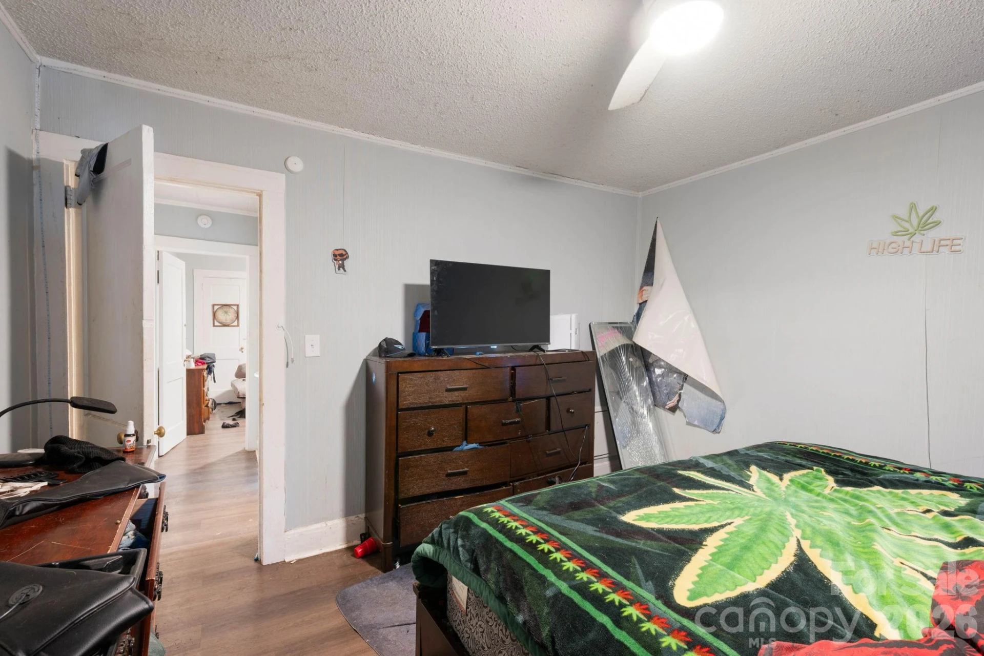 136 S Broadway Street - Photo 12