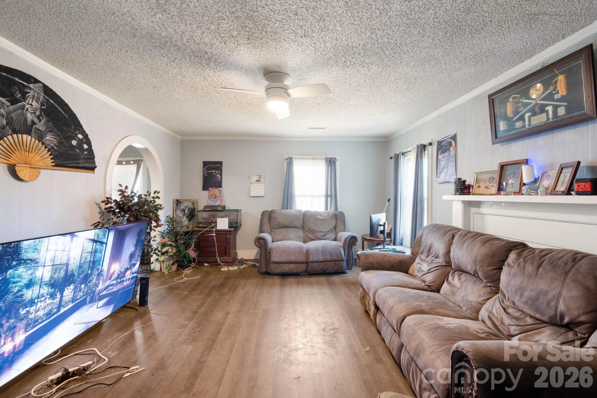 136 S Broadway Street - Photo 4