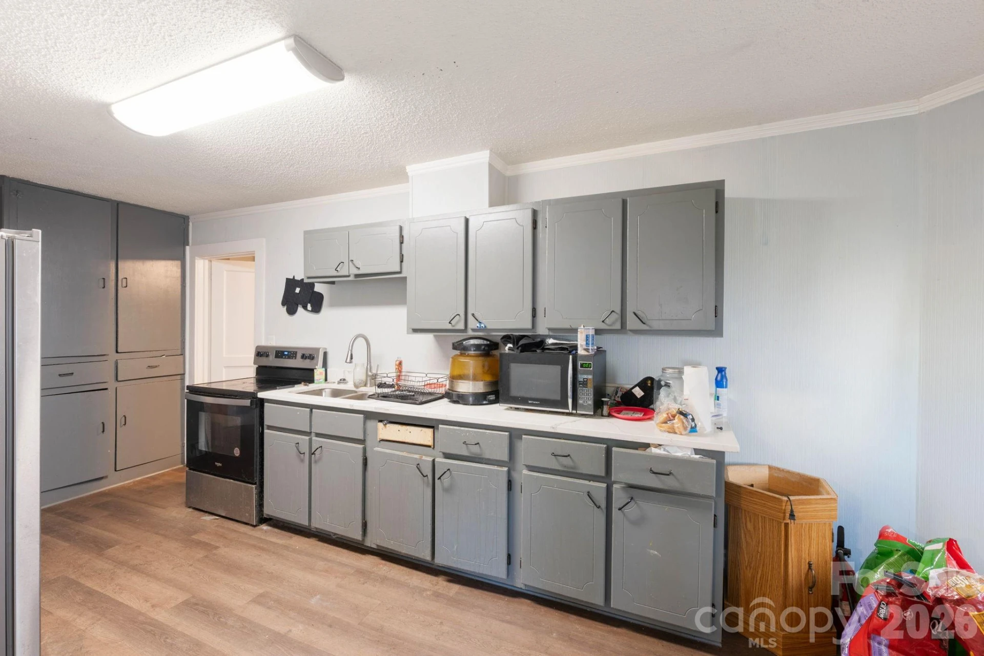136 S Broadway Street - Photo 7