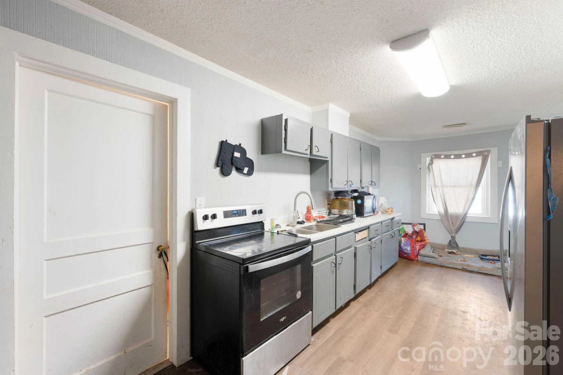 136 S Broadway Street - Photo 8