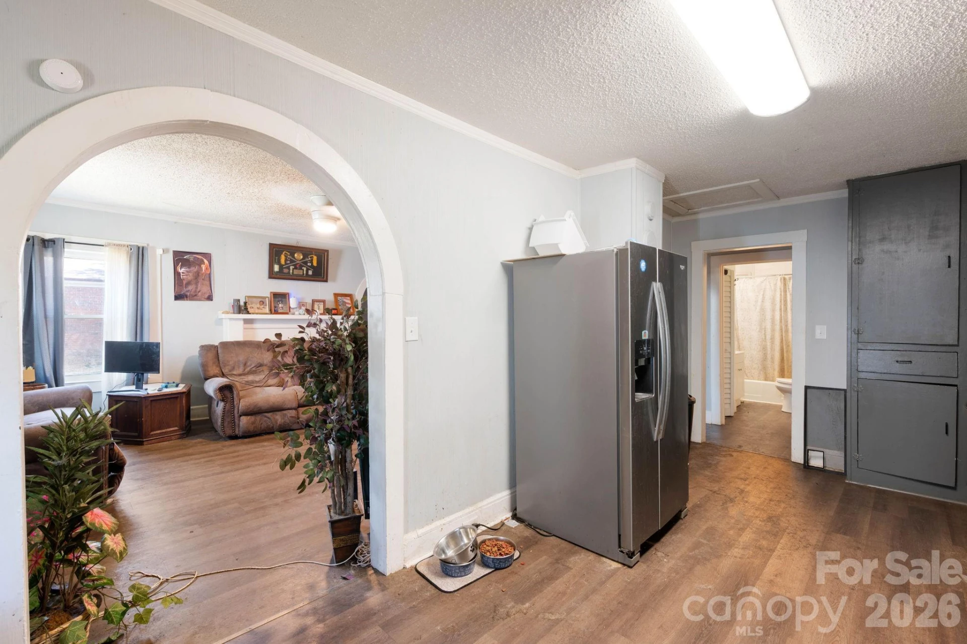 136 S Broadway Street - Photo 9