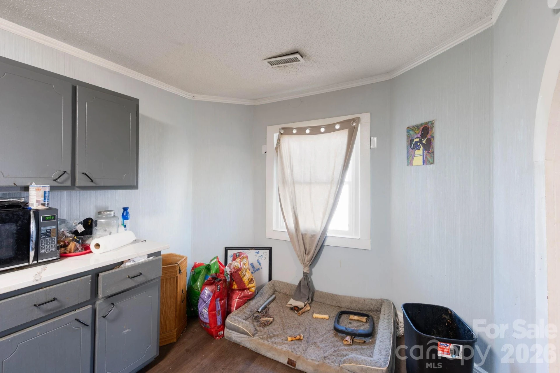 136 S Broadway Street - Photo 10
