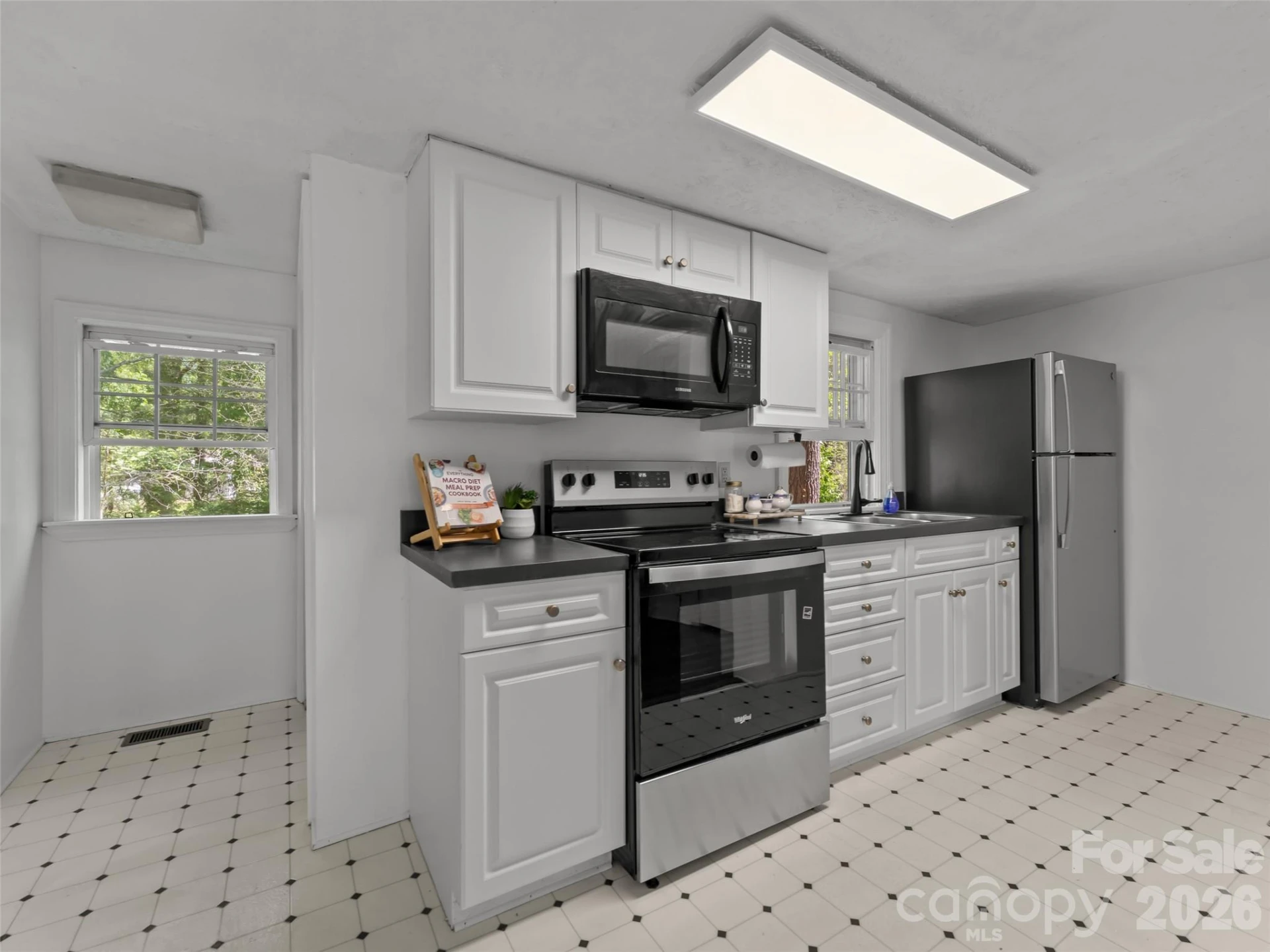 1110 3rd Avenue W - Photo 31