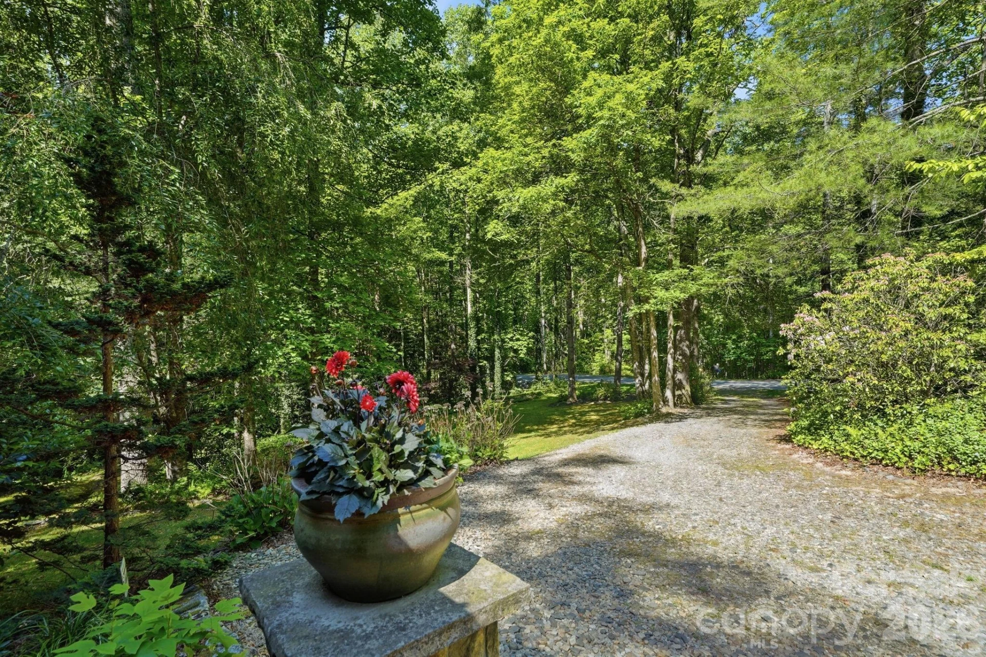 16 Shadow Brook Drive - Photo 35