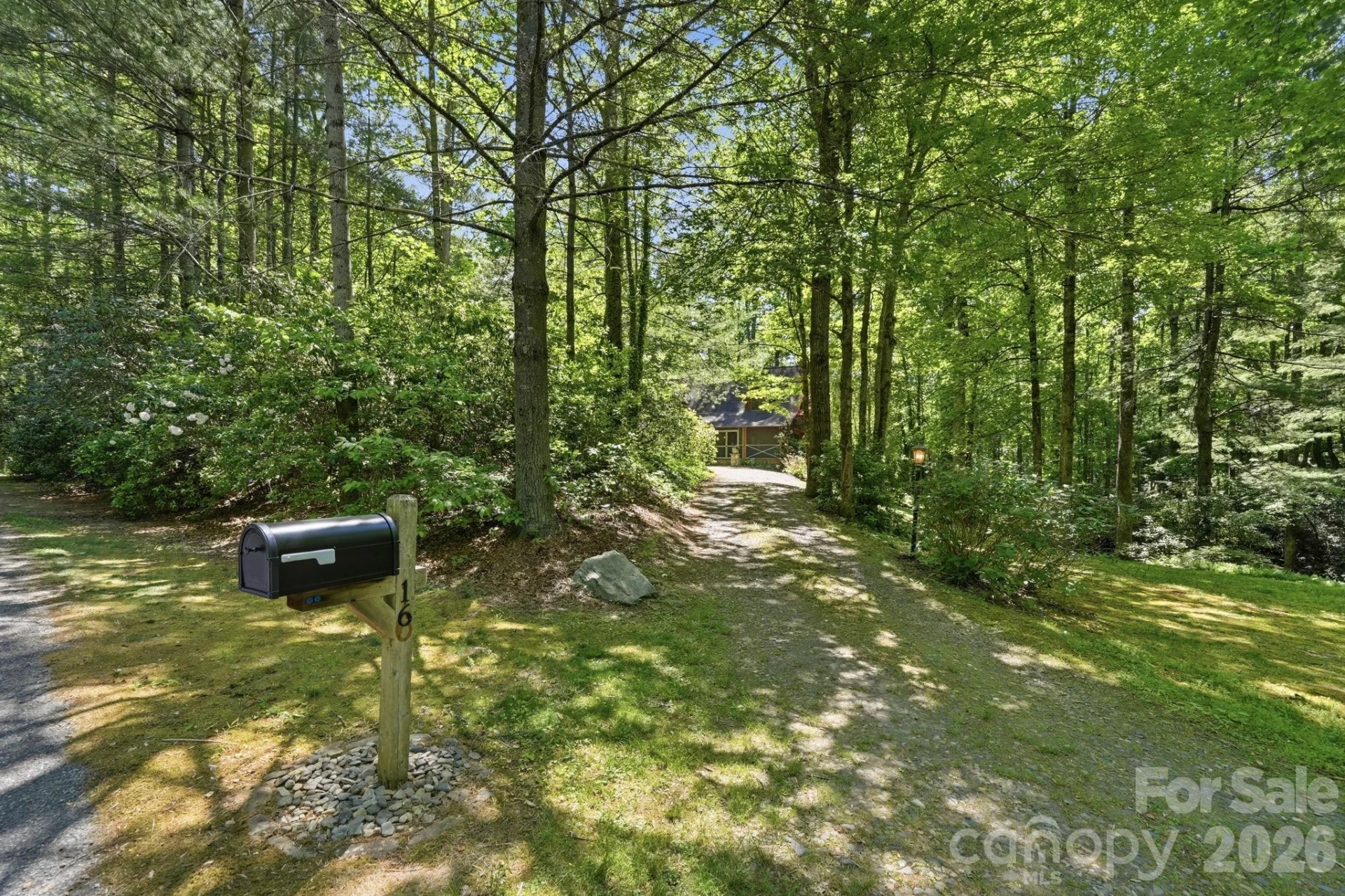 16 Shadow Brook Drive - Photo 37
