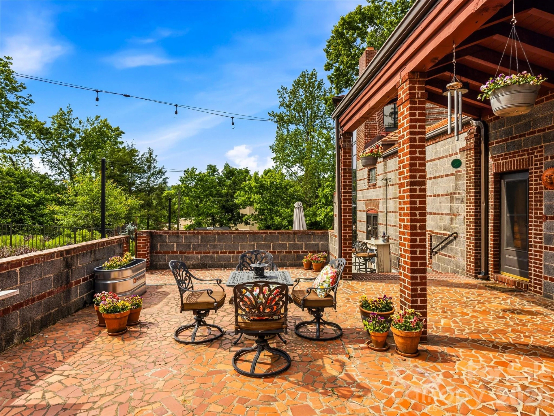 24 Kimberly Avenue - Photo 8