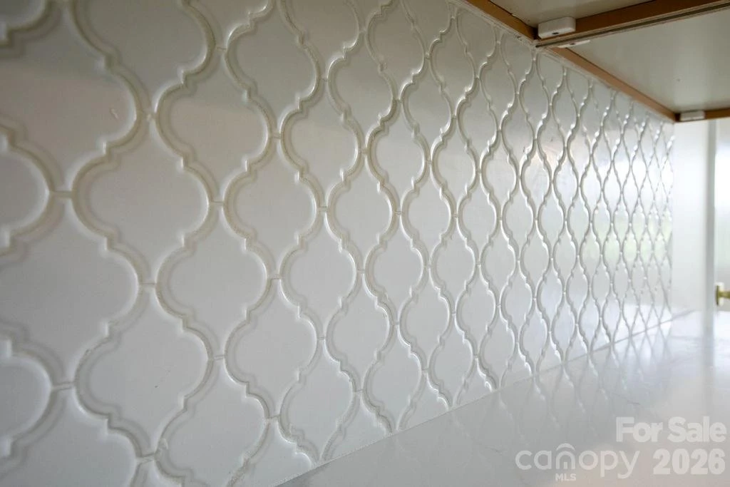 1388 King Road - Photo 18