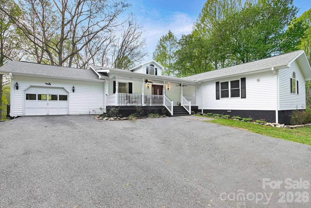 1388 King Road - Photo 4