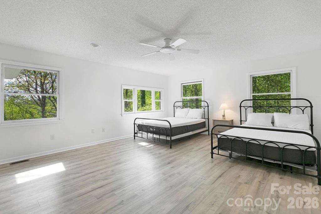 1388 King Road - Photo 21