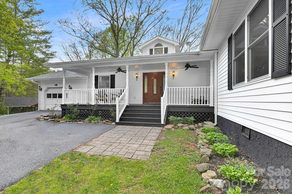 1388 King Road - Photo 5