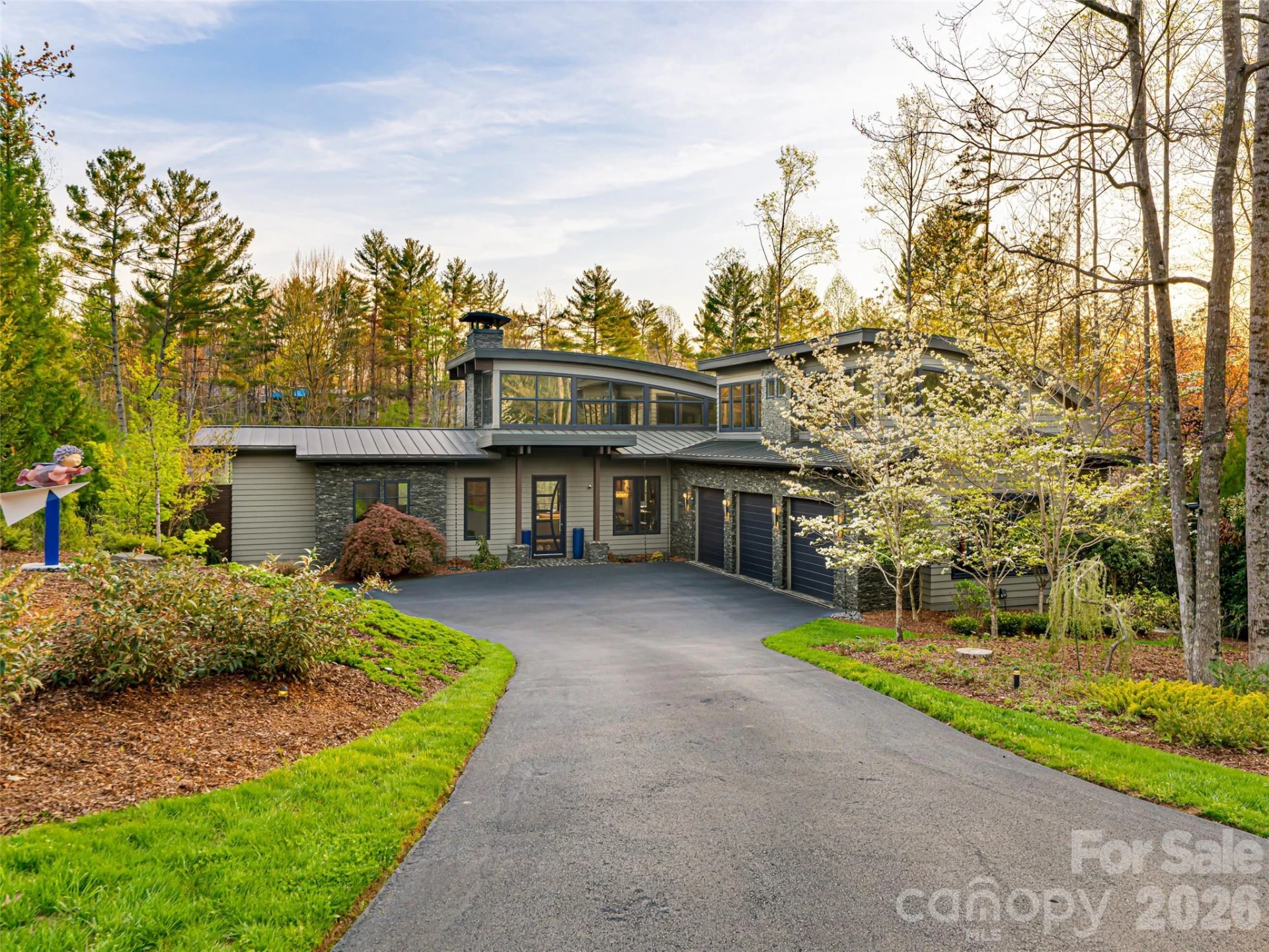 32 Brookline Drive