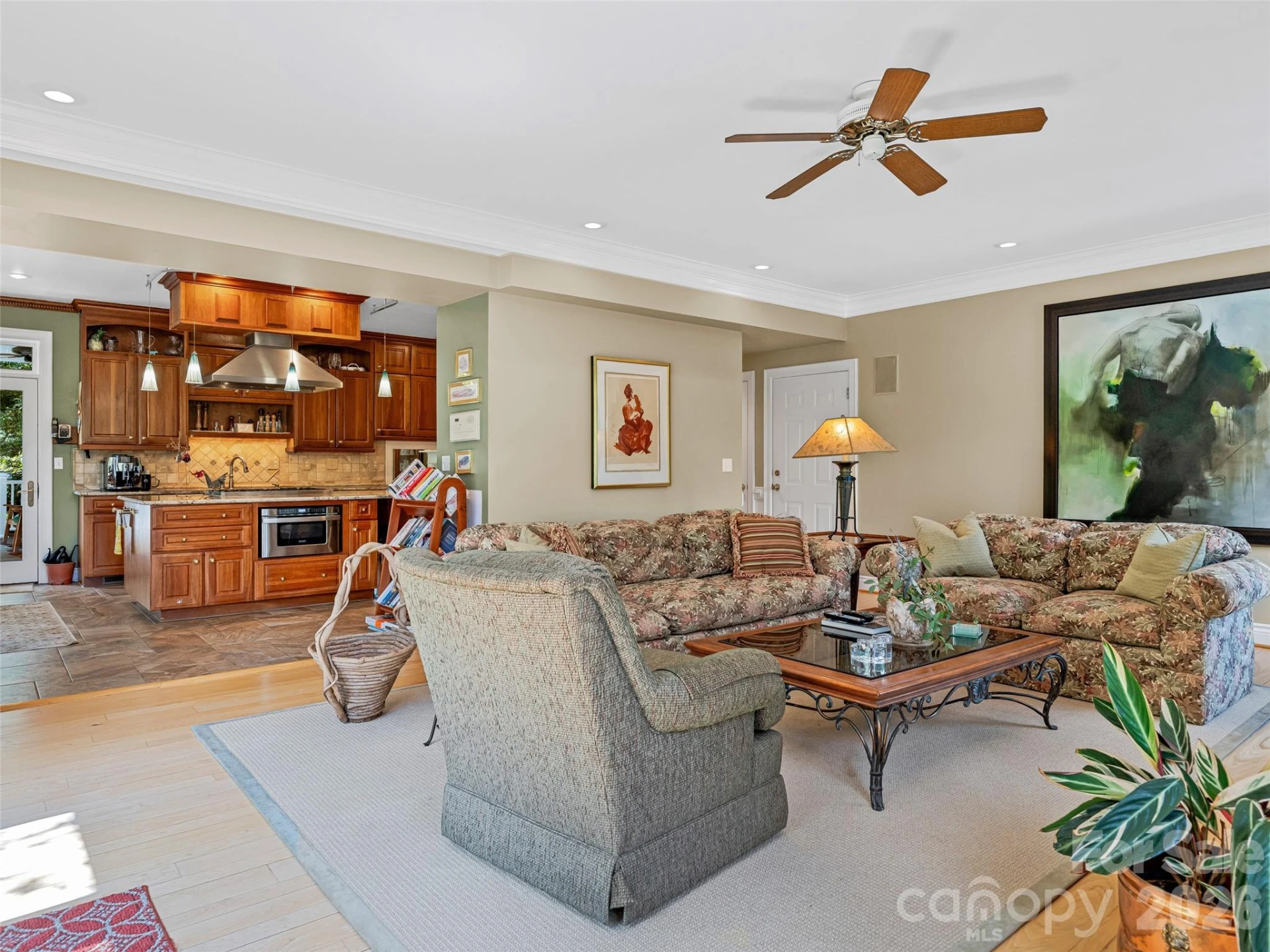 212 S Plains Drive - Photo 19
